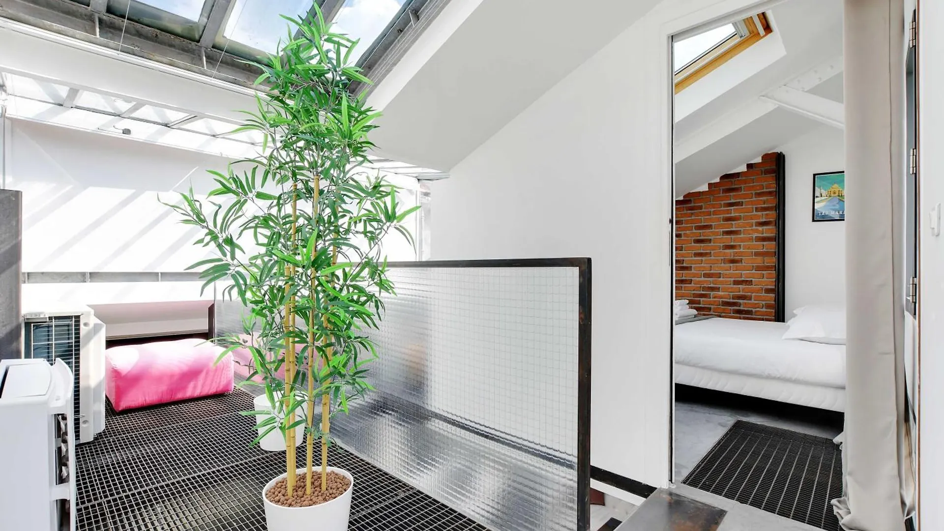 Apartment Somptuous Terrace-2br-6pcenter Of Paris